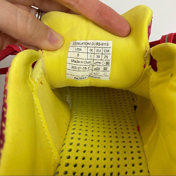 VIONIC 335 Elation 1.0 Walker Sneaker Shoes Size 8 Red Pink Purple Yellow White - Picture 10 of 13